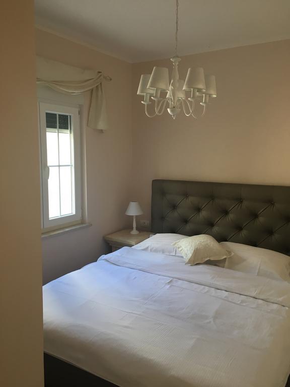 Apartment Provance Пула Екстер'єр фото